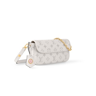 LOUIS VUITTON WALLET ON CHAIN IVY M11299 (23.5*12*4.3cm)